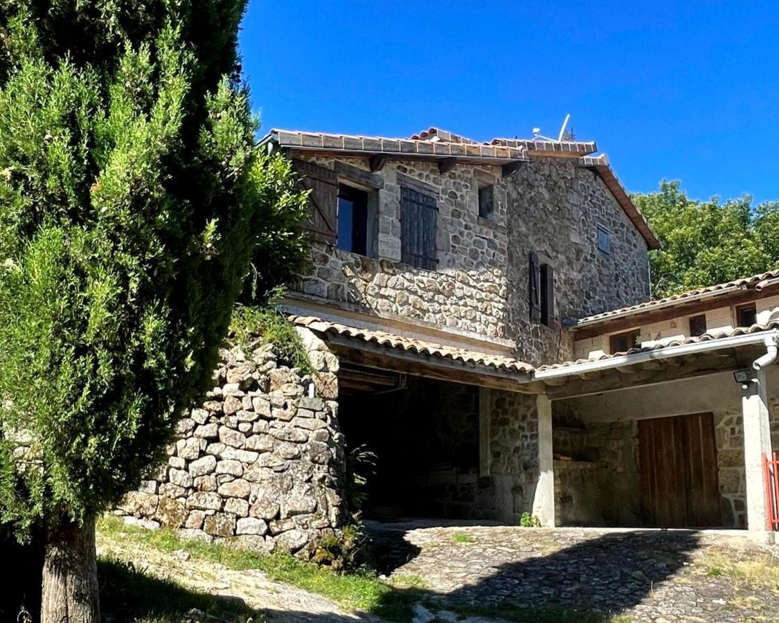 Gîte des Sausses dans une nature préservée Burzet Exterior foto